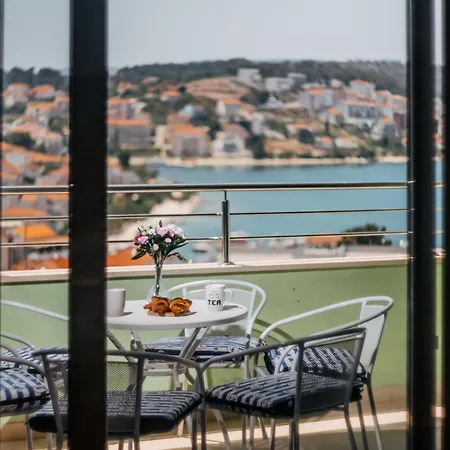 Jagoda Okrug Gornji Apartment Trogir
